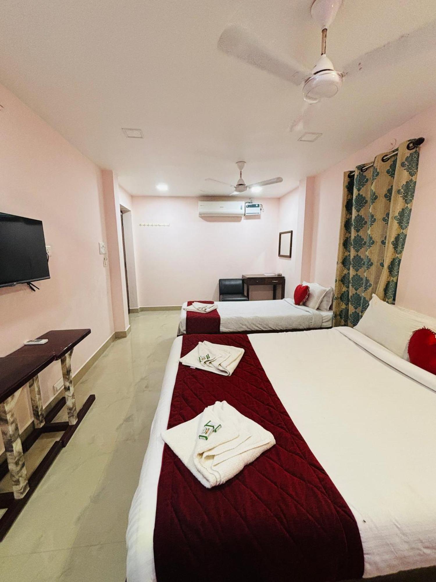 Serenity Sands Beach Resort Pondicherry Exterior photo